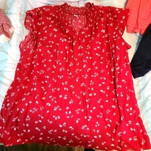 Plus size old navy shirt red floral